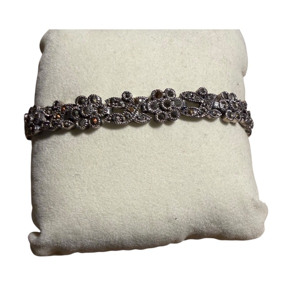 Vintage Sterling Silver Floral Marcasite 7” Bracelet - Picture 8 of 10